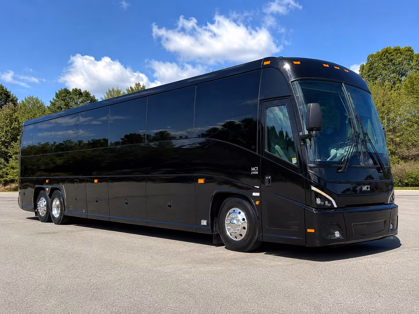 charter buses to ameris bank amphitheatre shows from johns creek