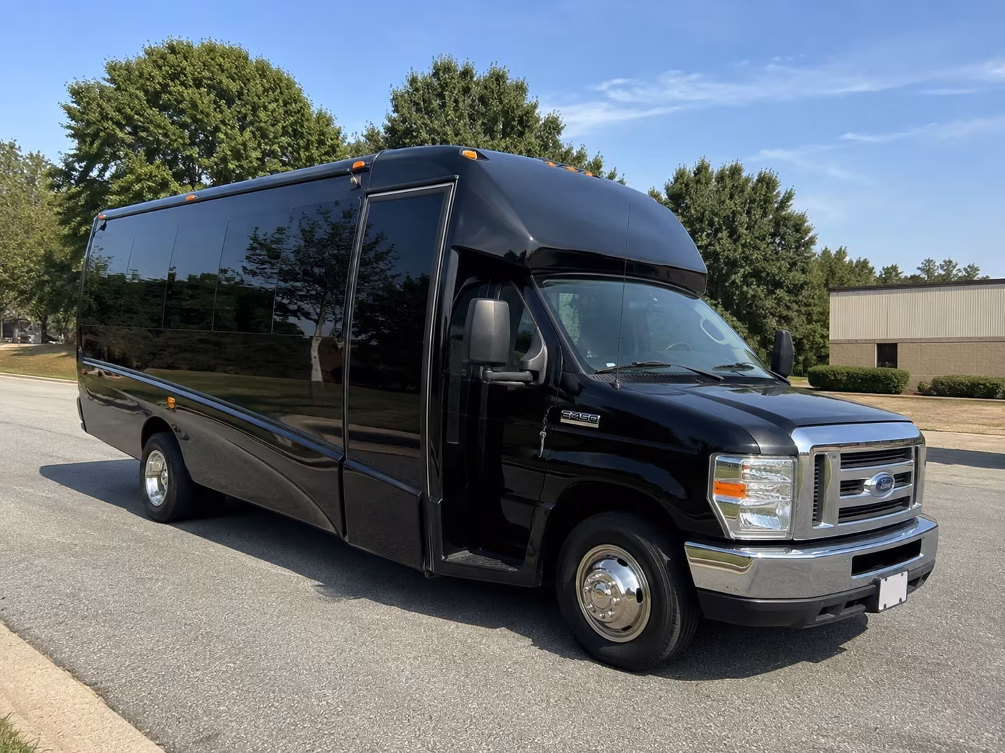 find and book transportation for your next concert or music festival 4
