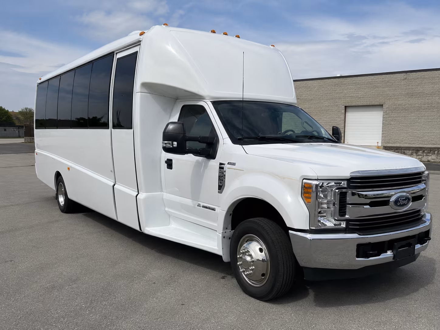 find and book transportation for your next wine tour 2