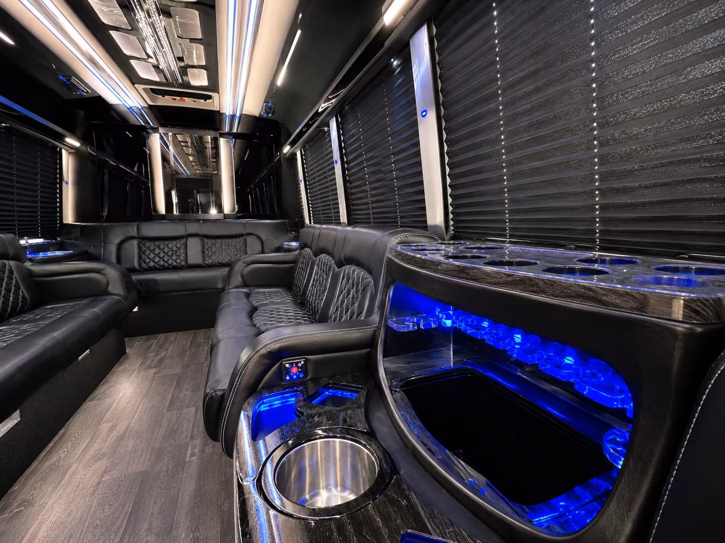 why rent using johnscreekminibuscompany com